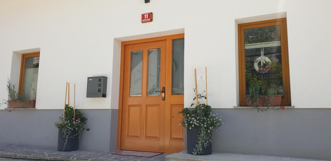 Apartma Pri Bostjanu Apartment Škofja Loka